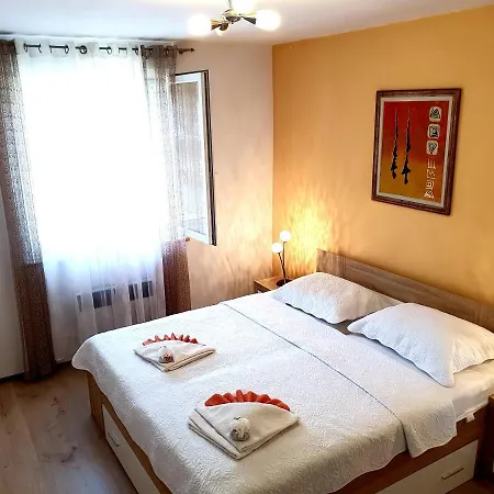 Apartment Lav *