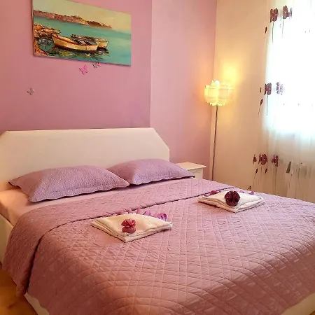 Apartment Lav Rovinj